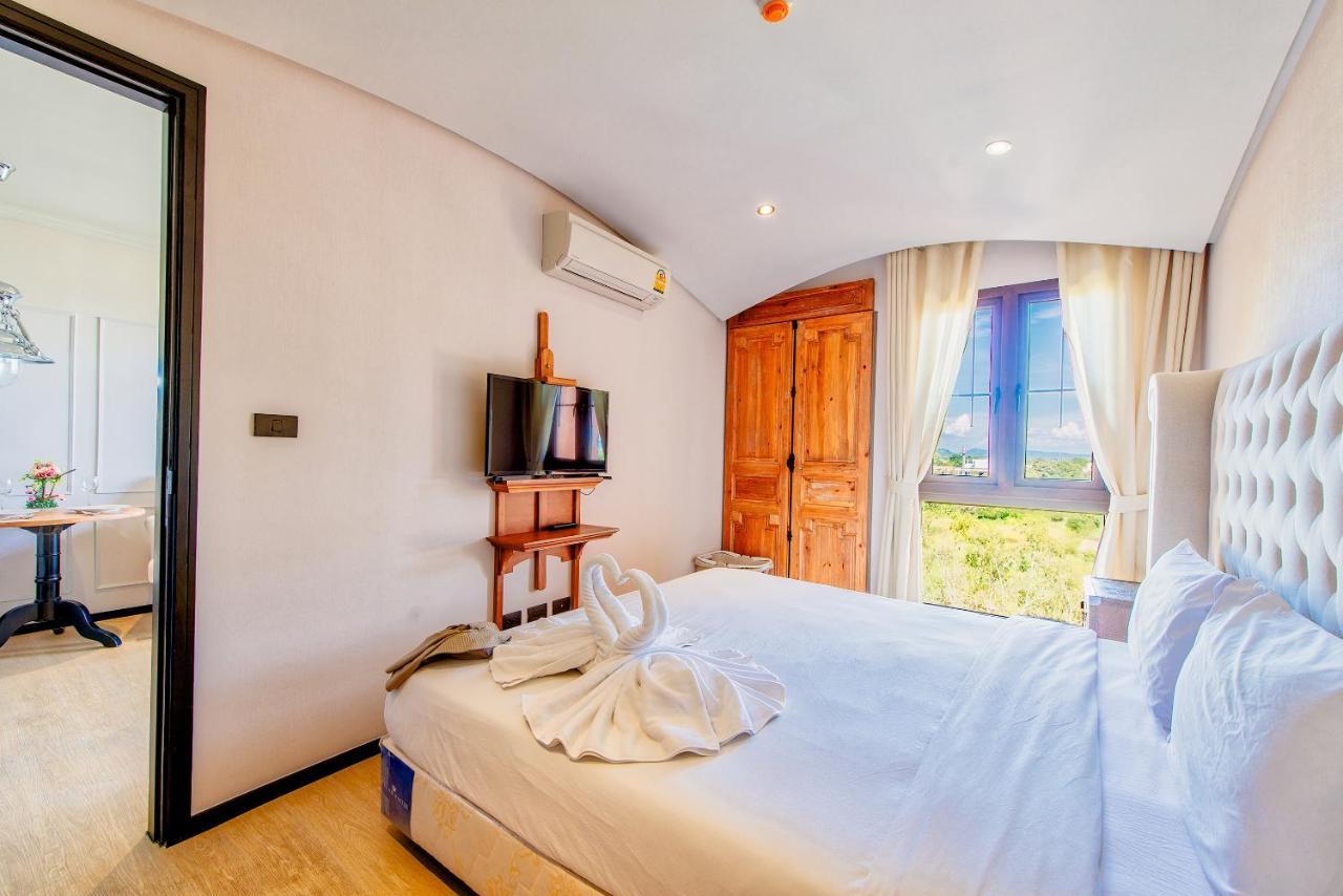 Venetian Residence Jomtien Beach Exterior foto